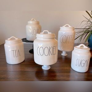 💕Rae Dunn Ceramic Canister Set💕